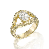 Lainey | Oval Diamond Ring