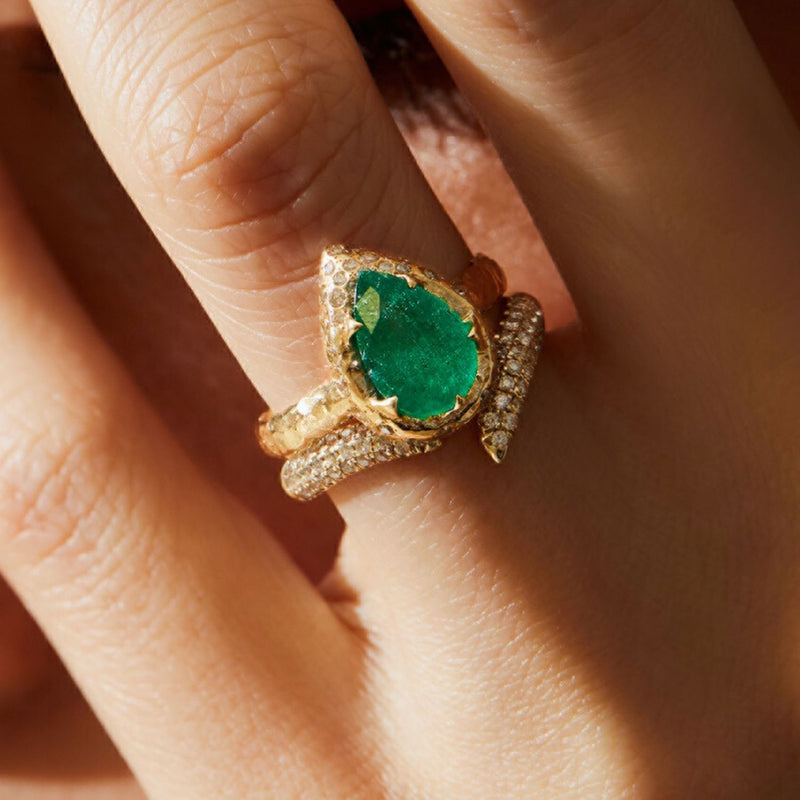 Mini Mystic spell Ring- Emerald