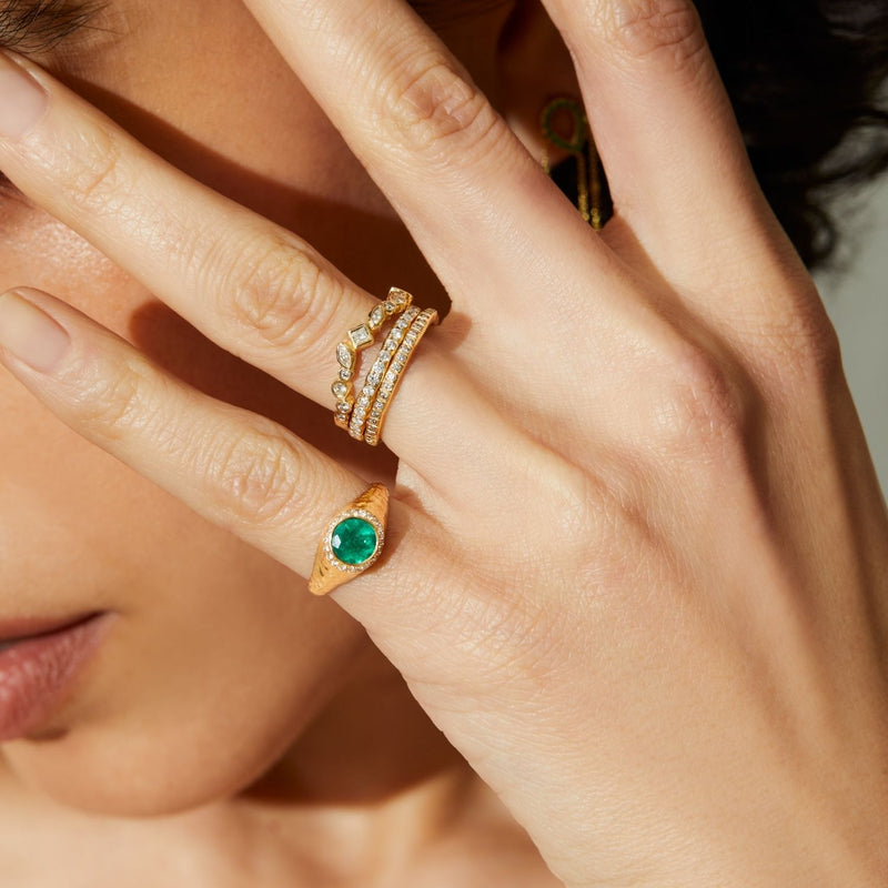 Zohar signet Ring- Emerald