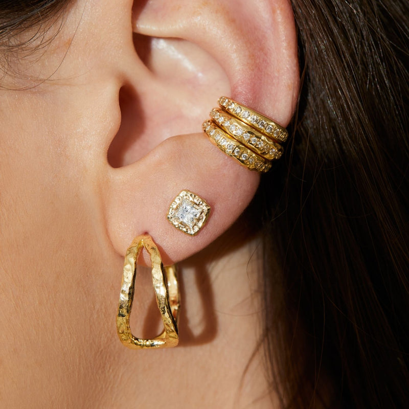 Adama Hoops