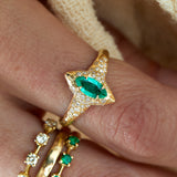 Mystic whisper Ring- Emerald and Diamonds