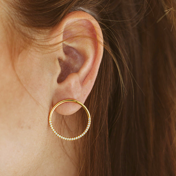 Victoria hoops - 14K Gold - Danielle Gerber Freedom Jewelry